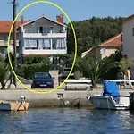 In With Sea View, Terrace, Air Conditioning, Wi-fi Appartamento *
