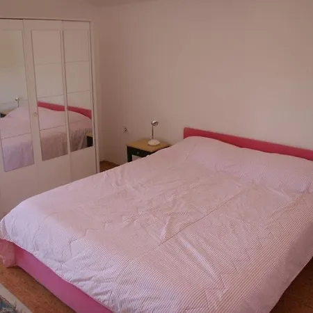 Apartment In With Sea View, Terrace, Air Conditioning, Wi-fi