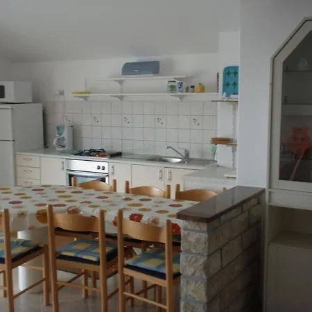 In With Sea View, Terrace, Air Conditioning, Wi-fi