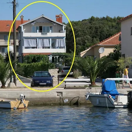 In With Sea View, Terrace, Air Conditioning, Wi-fi Lejlighed *